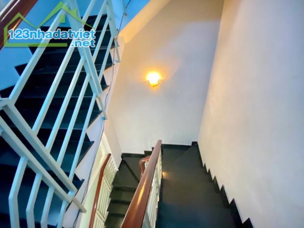NHÀ 3 TÂNG KHU VIP DIỆP MINH CHÂU, 4x18M, 6PN, KHÔNG LỘ GIỚI KHÔNG QUY HOẠCH - 2