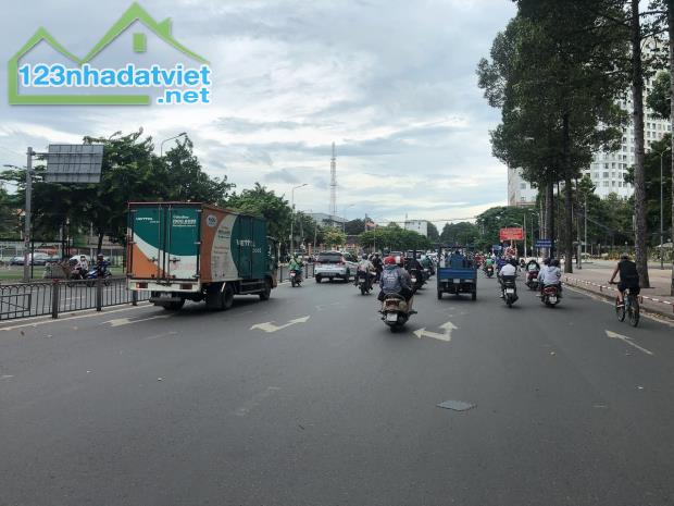 Bán nhà 4 tầng mặt tiền KD đa ngành ngang 6.6m Nguyễn Kiệm 178m2 sát sân bay TSN 20 tỷ. - 1