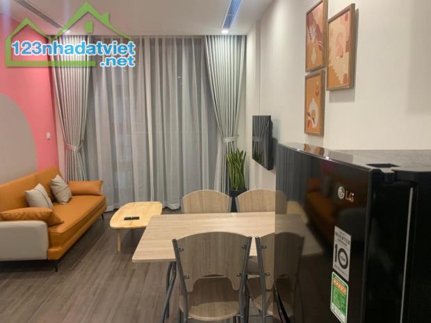 Cho thuê căn hộ Vinhomes Symphony-Long Biên-66m 2n2wc full đồ-giá thuê 15 triệu/tháng