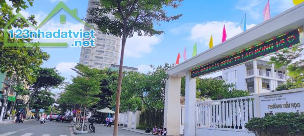 🔥[CỰC HIẾM] – Hải Châu - rẻ nhất khu vực – DT 70m2, Ngang 6m - ngay Công Viên - chỉ 3 tỷ - 3