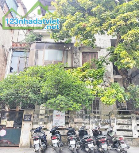 Cực Hiếm! Bán Nhà Mặt Phố Lương Thế Vinh, Thanh Xuân 191m2 X 3T, MT 7,6m, Giá Rẻ.