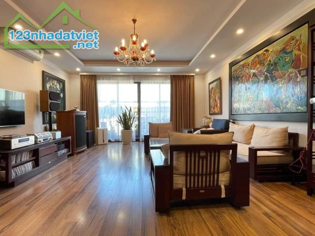 Chính chủ bán nhanh nhà vip Tô Hiệu Hà Đông 52m2. Phân lô cán bộ ô tô qua nhà 3 thoáng - 4