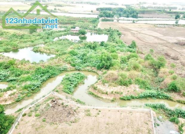 Bán đất xã Tân An huyện Vĩnh Cửu Dt 8021m2 Đồng Nai giá 28 tỷ - 2