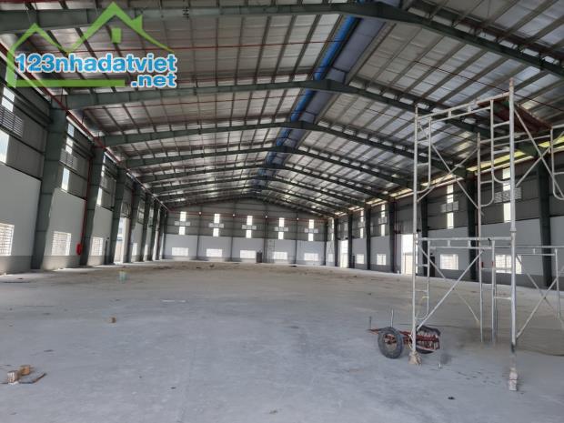 Cho thuê kho xưởng 3.400m2 tiếp nhận ngành nghề đặc thù Đức Hòa, Long An giá 150tr/tháng - 2