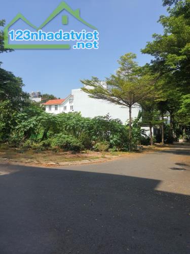 Bán đất phân lô Khu Dân Cư Kim Sơn xây biệt thự cực đẹp, cây xanh thoáng mát Quận 7