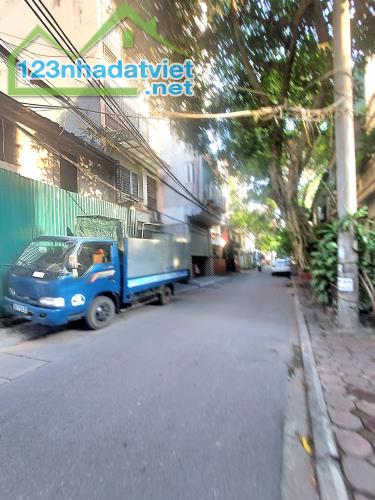 Cho thuê kho xưởng khu Trương Định – Tân Mai, 140m, xe 5 tấn đi lại