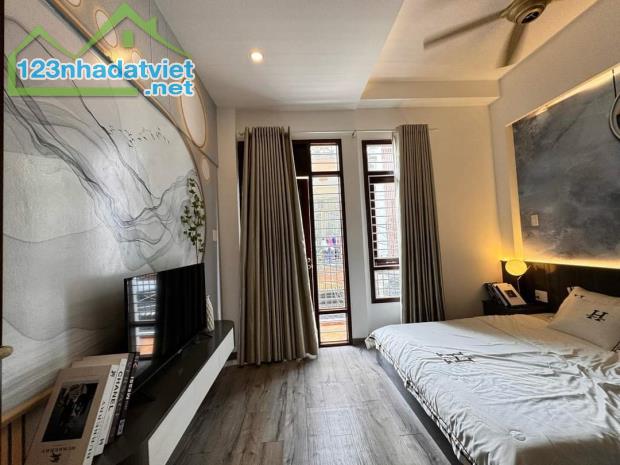 Chính chủ gửi bán gấp nhà Bàn Cờ, P.3, Quận 3. Giá 3tỷ550, hẻm 6m ô tô - 2