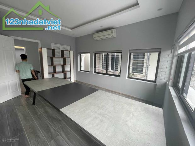 Bán nhà Liễu Giai Ba Đình phân lô 5 tầng 2 thoáng 45 chỗ đỗ cửa 60m2 MT 5m ở & kinh doanh - 1