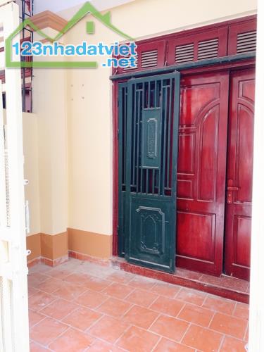 🏠 ĐẸP ! nhà Dịch Vọng Hậu, dân xây, ô tô 40m, 2 thoáng, 62m x 4T giá 9,3 Tỷ. - 1