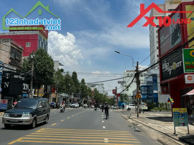 Bán nhà 145m2 mặt tiền đường đắt đỏ nhất Biên Hoà gần VinCom có 23 tỷ
