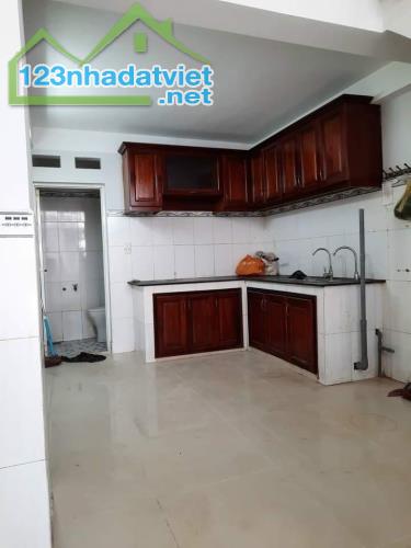 BÁN NHÀ HXH 1/ THỚI AN QUẬN 12 - HƠN 100M2, NGANG 5M HIẾM, 2 TẦNG, 3 PN - KHU DÂN TRÍ - - 3