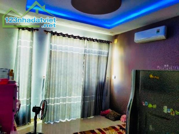 LÊ VĂN QUỚI BÌNH TÂN - 68M2 ( 4 X 17 ) - 4 TẦNG XE TẢI TRÁNH - GẦN NGÃ TƯ BỐN XÃ CHỈ 6 TỶ