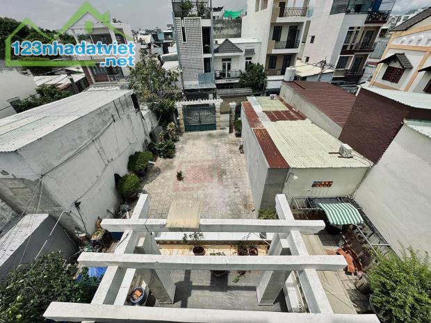 Biệt thự Sân vườn Hiệp Bình - Quốc Lộ 13- Vạn Phúc City, 700m2 (17x50m), 4 T. 16.99 tỷ. - 3