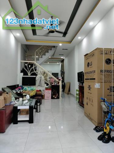 💥🚘🏠Ngay Khu Phố ẩm thực Q6, HXT thông vòng quanh, 70m2, 3tầng, đẹp lung linh, nhỉnh 8tỷ - 5