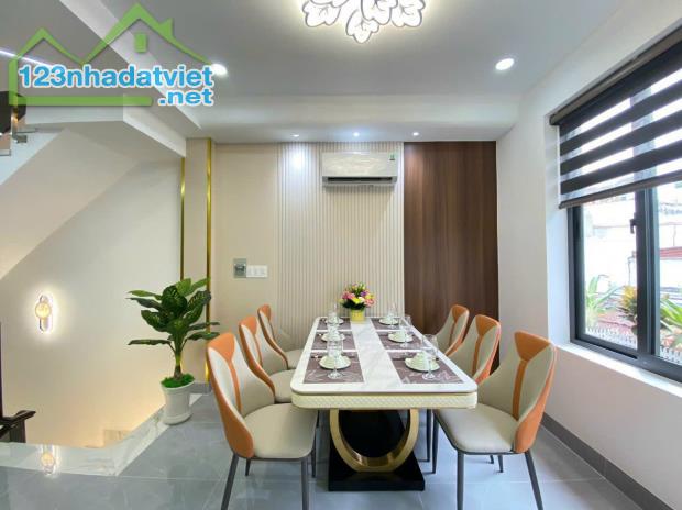 Bán nhà 1 sẹc Bùi Quang Là 52m2 hẻm xe hơi – Giá 7,57 Tỷ tl - 2