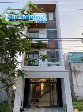 QUẬN 12, HỂM XE HƠI, NGUYỄN ANH THỦ 78M2, 4 TẦNG CHỈ NHỈNH 5 TỶ