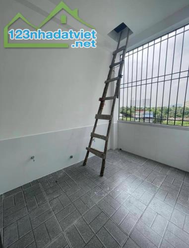 Bán nhà độc lập 60m2 tại Vĩnh Khê, An Đồng, An Dương, đối diện Hoàng Huy, ngay đường Máng