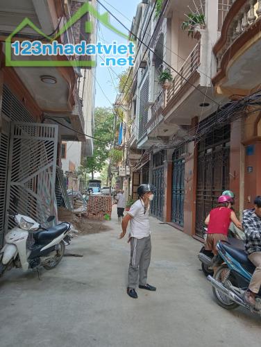 BN Nhuệ Giang,Hà Đông 45m*3tầng phân lô ngõ thẳng trước nhà oto tránh đỗ cửa giá 7 tỷ - 1