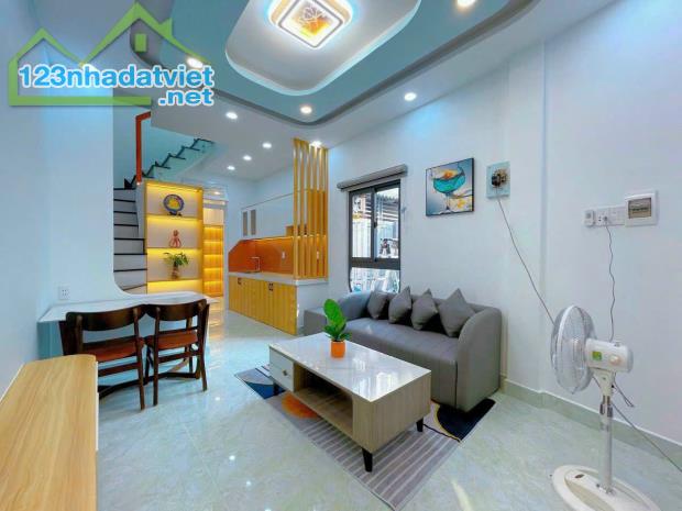 BÁN NHÀ BÌNH THẠNH NHÀ 44M2 NHÀ 3 PN NHÀ FULL NỘI THẤT GIÁ TRÊN 5 TỶ - 2