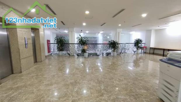 Chính chủ bán toà văn phòng phố Yên Lãng Đống Đa 440m2x11T nhỉnh hơn 200 tỷ - 1