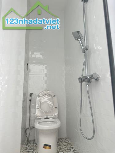 Bán nhà 1 Trệt 1 lầu 60m2 Thổ cư đường oto (P.Bửu Long) chỉ 3,2 tỉ - 2