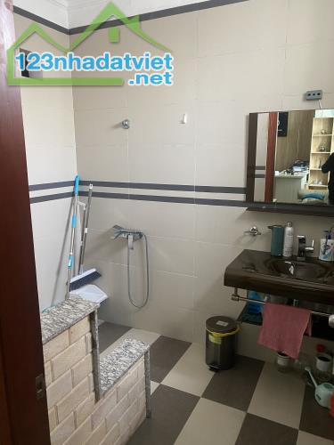 CHO THUÊ NHÀ HXH NƠ TRANG LONG P13 BÌNH THẠNH 130M2 4 TẦNG 35TR - 2