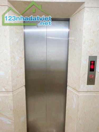 Bán tòa nhà 9 lầu, mặt tiền đường Trường Chinh, P13, Q. Tân Bình, DT 150m2 chỉ 48,6 tỷ. - 3