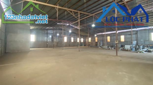 Cho thuê xưởng 1.500m2 p Long Bình, Tp Biên Hoà, Đồng Nai  Giá 30tr/tháng - 4