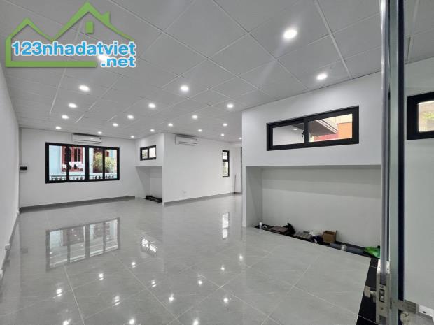 Cho thuê dài hạn Văn phòng tại Việt Hưng, Long Biên, nhà 2 tầng ~180m2 DTSD, mặt tiền - 4