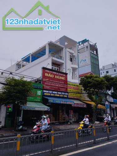 Giá chào 100 Tỷ, 11mx40m, Mặt Tiền Đường Nguyễn Thị Thập, P Bình Thuận, Quận 7 - 1