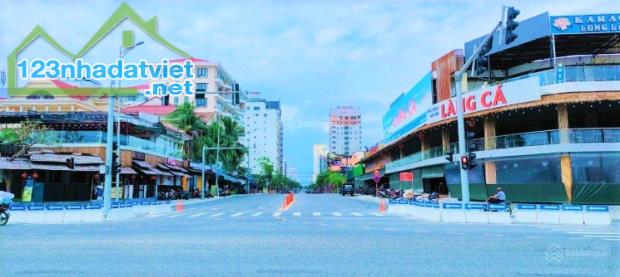 DUY NHẤT 180M TRỤC THÔNG THẲNG BIỂN mặt tiền 8M NGUYỄN VĂN THOẠI