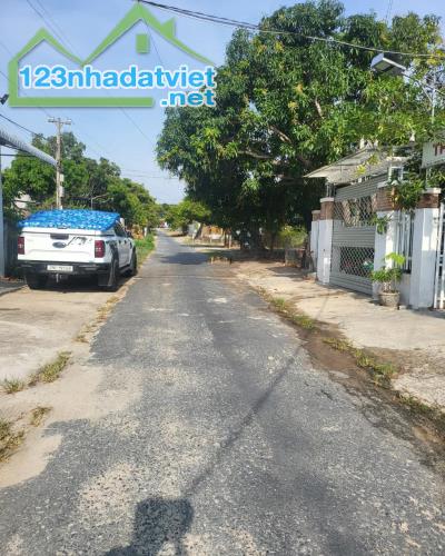 CHÍNH CHỦ BÁN 410M2 ĐẤT THÔNG 2 MẶT TIỀN TRÊN ĐẤT CÓ NHÀ KÈM DÃY TRỌ ĐANG CHO THUÊ - 2