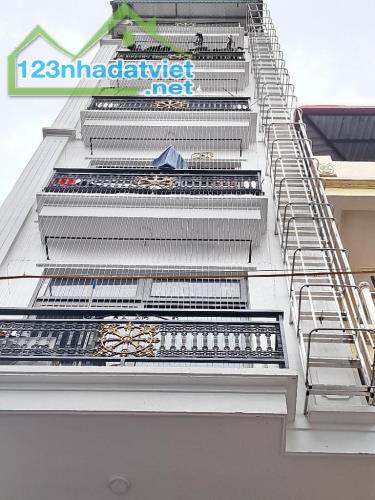 SIÊU PHẨM, CCMN ĐẠI MỖ 45M X 6T, THANG MÁY, Ô TÔ- 9P KHÉP KÍN-  NGÕ THÔNG TỨ TUNG HƠN 7 TỶ