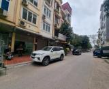 Bán nhà phố Phú Kiều phân lô ô tô chạy quanh nhà mặt tiền rộng DT52m 5T giá nhỉnh 13,3 tỷ