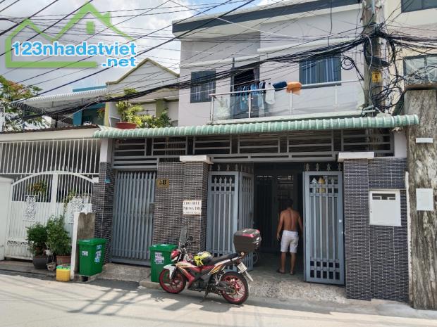 Mua Bán Nhà Mặt Tiền 168M2 Quận 9,Dòng Tiền 300Tr/N, ngang 6,5m - Chỉ 12T