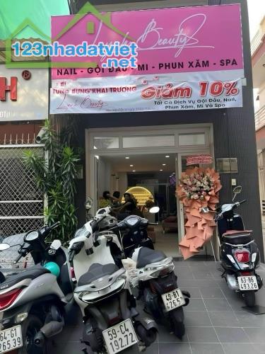 VỢ CHỒNG MÌNH CẦN BÁN LẠI CĂN NHÀ ĐANG MỞ TIỆM SPA GẦN CHỢ BÌNH CHÁNH - 2