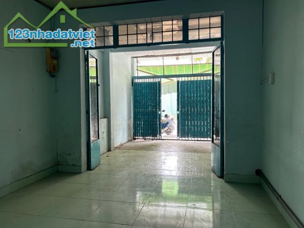 Nhà Riêng 95m2 Nguyễn Duy Trinh, Q.9 - Mặt Tiền Đường, Tiện Kinh Doanh, Nhỉnh 4T TL - 1