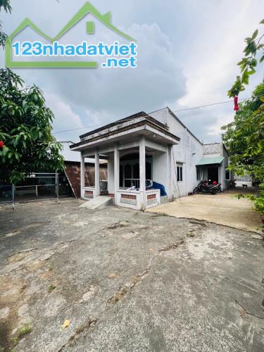 Bán nhà gần Hương Lộ 2, Bình Tân, 10x40, HXH, giá 13.5 Tỷ TL