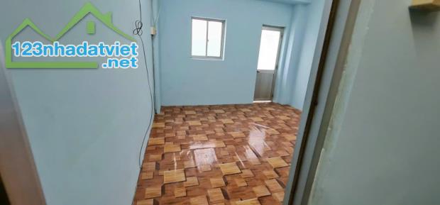 💥🏠🔥Gấp bán, giảm sâu, Ba gát thông vòng quanh, Hậu Giang, Q6, 38m2, 2 tầng, nhỉnh 3 tỷ - 3