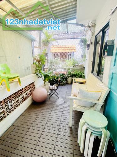 PHONG CÁCH HOMESTAY - NGANG GẦN 6M - 40M2 CÔNG NHẬN ĐỦ - NHỈNH 4 TỶ - 4