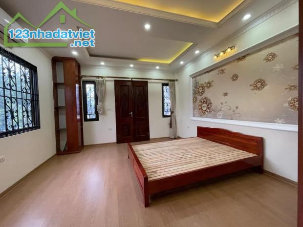 Bán Nhà Thạch Bàn, 42m2, 5 Tầng, Mặt Tiền 4,5m Căn Góc, Ô Tô Vào Nhà, Trước nhà Ô Tô Tránh - 4