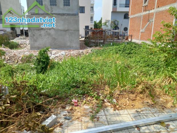 Bán đất Võ Thị Thừa P. An Phú Đông Quận 12, Đ. 6m, giá chỉ 3.x tỷ