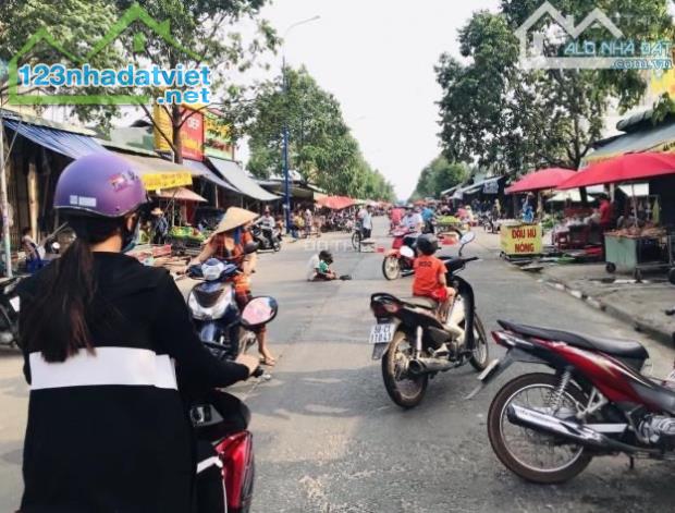 CHUYỂN CÔNG TÁC CẦN BÁN GẤP CĂN NHÀ NGAY KP4-TÂN ĐỊNH ĐƯỜNG NHỰA 8m,DÂN CƯ ĐÔNG GẦN CHỢ - 1