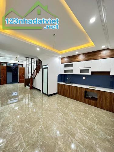 Bán nhà Xuân Phương, Gác Lửng, 39M 5 Tầng, 4P Ngủ, 30m ô tô đỗ giá 5.2 tỷ - 2