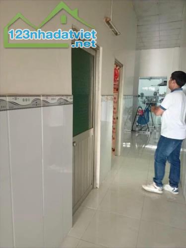 Cần bán nhanh căn nhà ở bầu Đồn 400 triệu 221m2 sổ Hồng Riêng Bao Phí Thuế