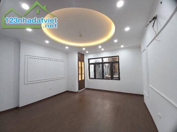 THÁI HÀ, nhà đẹp, 52m2, 5 tầng Thang máy, mt 5.2m.