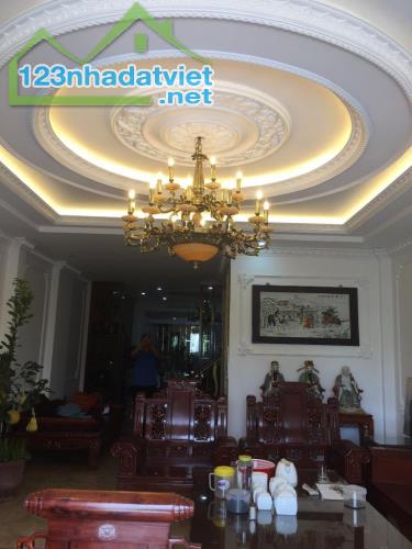 MẶT PHỐ THÁI HÀ  88M2 MT5  GIÁ 48 TỶ,  THANG MÁY, VỈA HÈ - 3