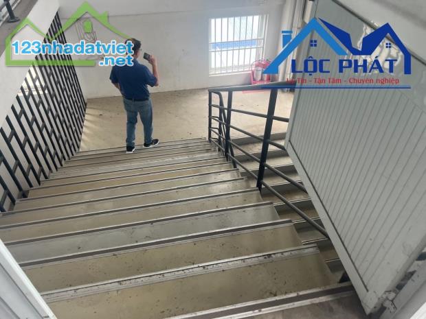 Bán nhà xưởng 8.500m2 đất đã chuyển mục đích lên SKC giá chỉ 61 tỷ Vĩnh Cửu Đồng - 1