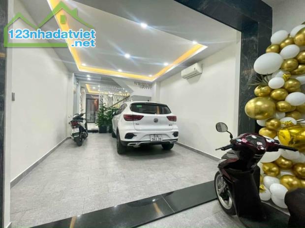Chỉ 18 Tỷ 8, Nhà 4 Tầng, 4m2x14m, MT Đường Lâm Văn Bền, P Tân Quy, Quận 7 - 3