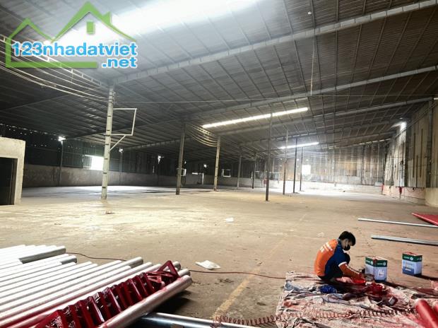 Cho Thuê Xưởng Bến Cát Bình Dương – Khu Vực Sản Xuất Đa Ngành Nghề.Diện tích: 2400m² .Giá